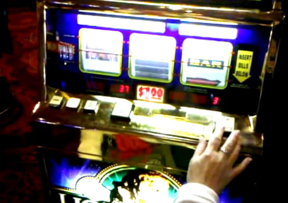 120% Casino match bonus at Royal Vegas Casino